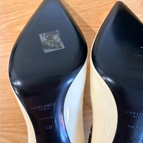 Saint Laurent Women's Black and Cream Heels - Picture 7 of 8
